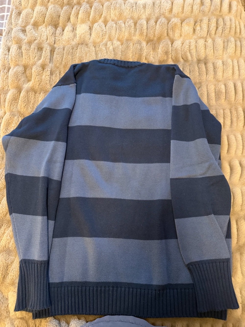Brandy Melville Brianna Sweater in Midnight Stripe - Picture 4 of 4